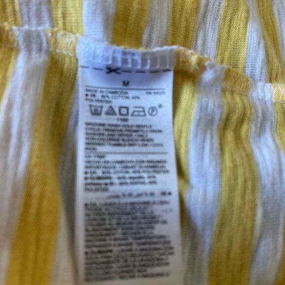 ❤️Old Navy Yellow & White Striped Tee Shirt Dress - Picture 4 of 4